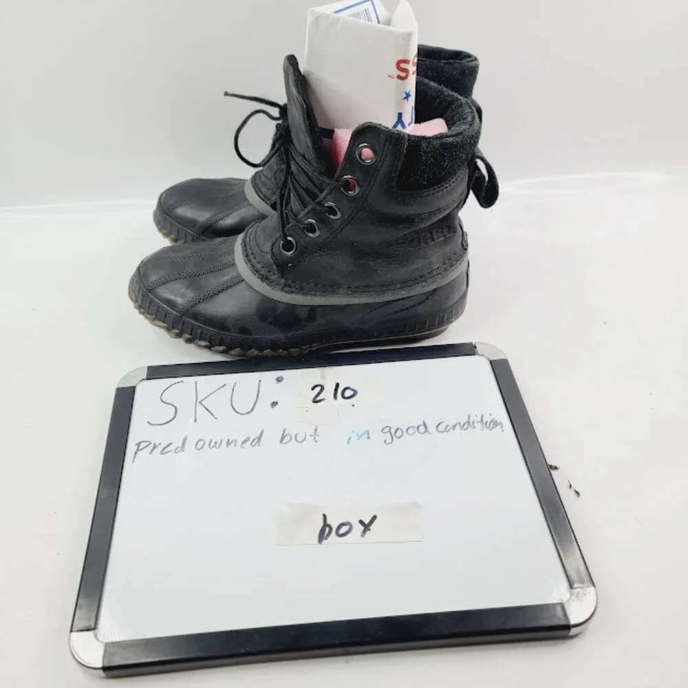 Sorel Boy's Black Cheyenne NY1848-010 Leather Lace Ankle Duck Winter Boot Size 5